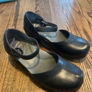 Dansko Women's Black Mary Jane Flats